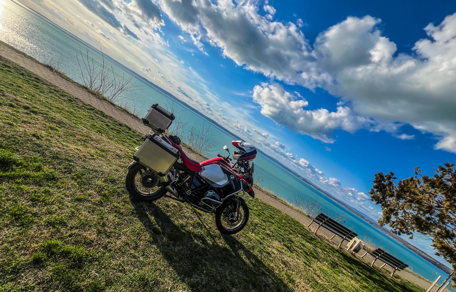 R1200GSA parked beside Lake Balaton